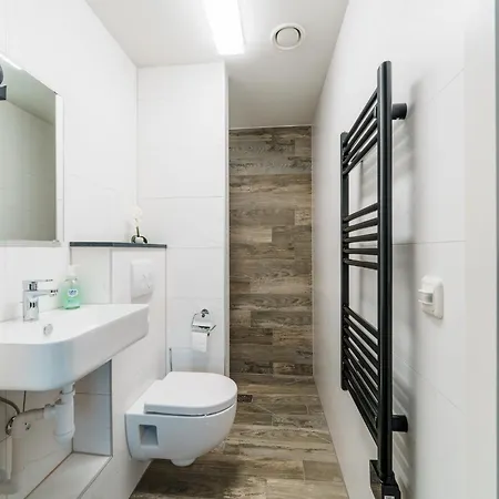 In Near Snowworld, Cleaning Included Apartment Landgraaf